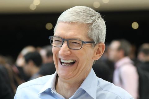 Ab Werk : Apple-Chef Tim Cook dürfte die Einschätzung des BSI sehr freuen