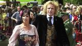 Thea und Thomas Gottschalk 2002 in Bayreuth
