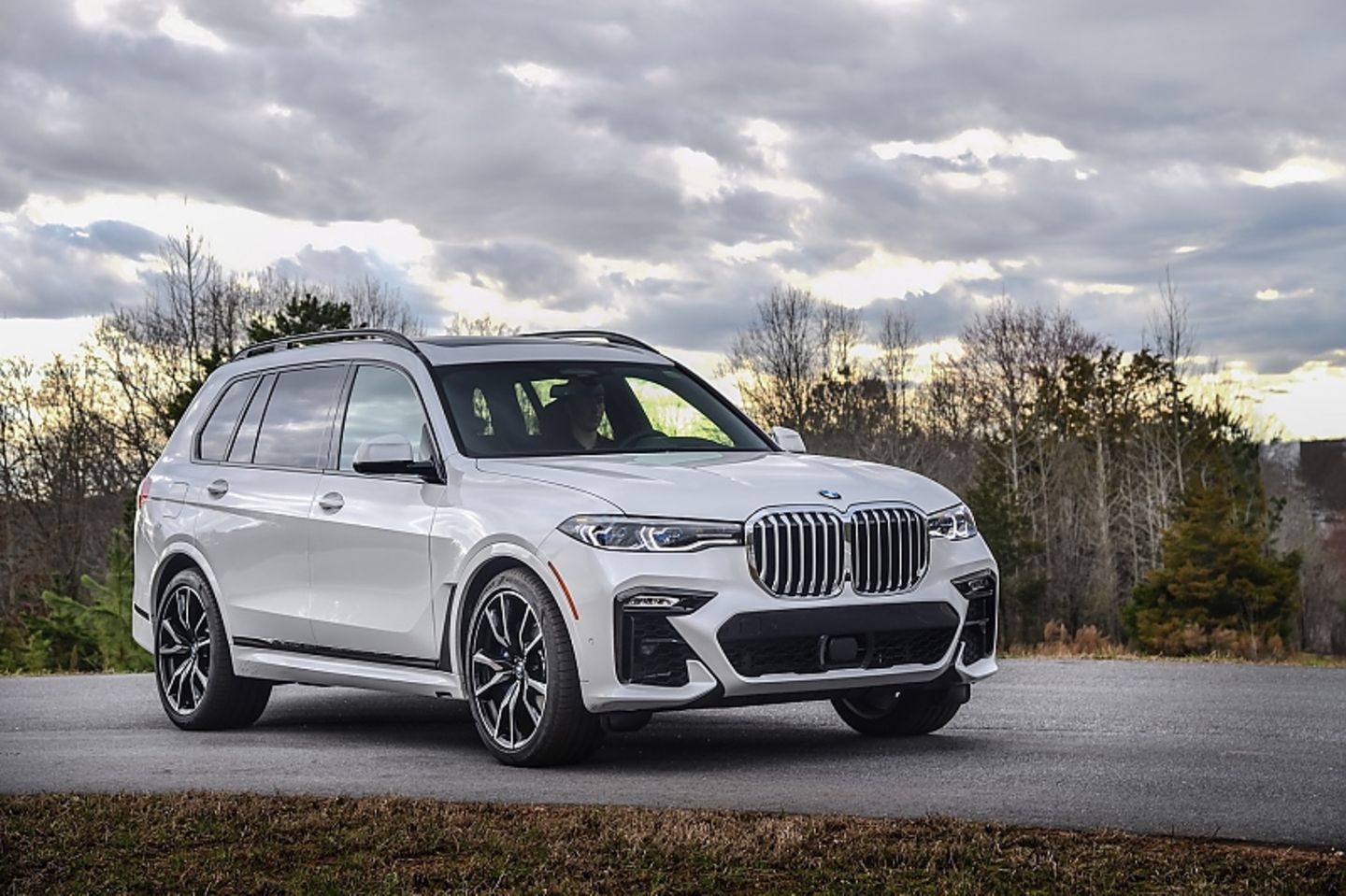 BMW X7 xDrive 50i - im Herbst soll ein 530 PS starker V8 folgen