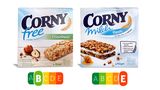Corny Free hat kaum Zucker und gesättigte Fette, dafür viele Proteine und Ballaststoffe und verdient sich so ein grünes "B". Corny Milch dagegen enthält laut Foodwatch mehr Zucker und Fett als eine Schoko-Sahne-Torte. Der Nutri-Score würde dies auf den ersten Blick sichtbar machen.