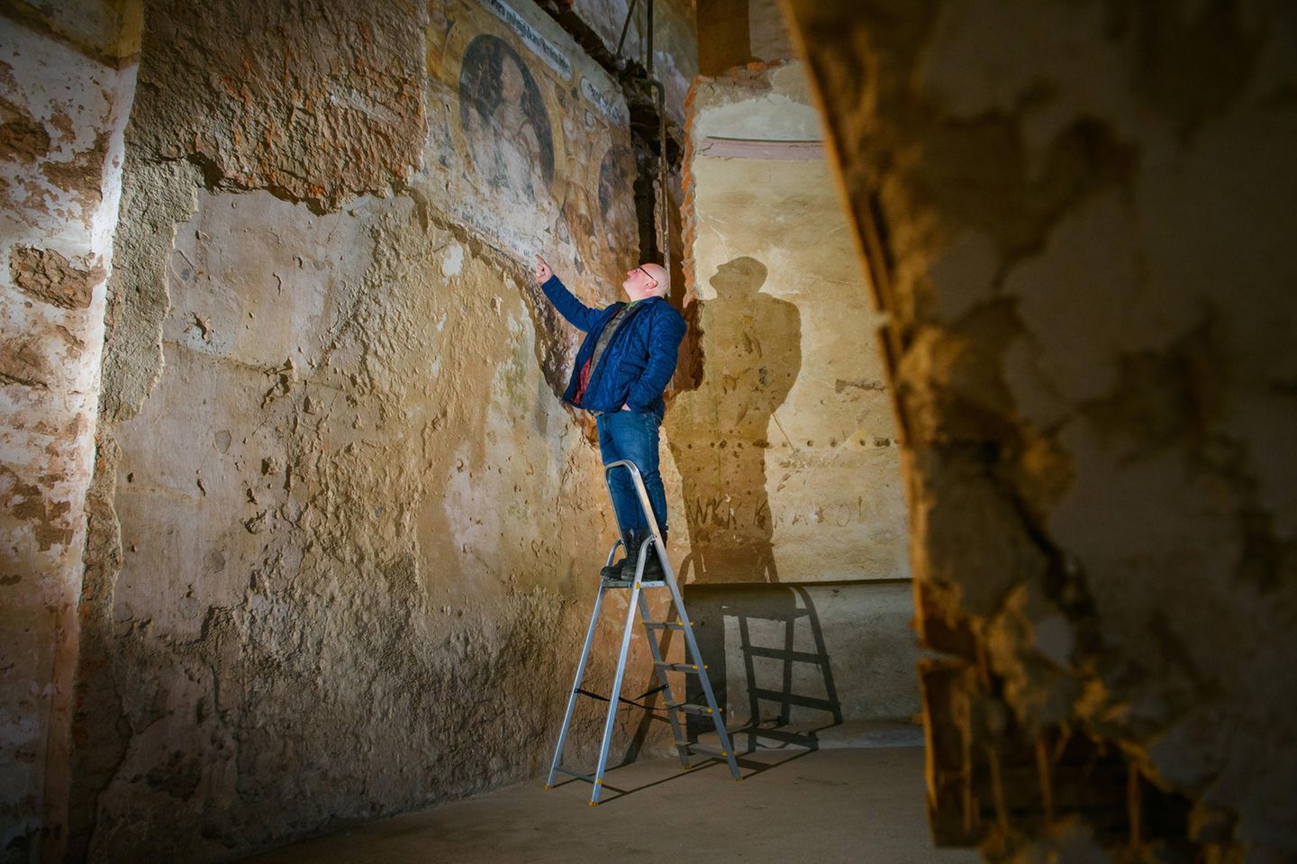 Hobby-Schatzsucher findet Gemälde statt Nazi-Gold