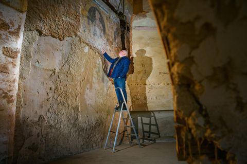 Hobby-Schatzsucher findet Gemälde statt Nazi-Gold
