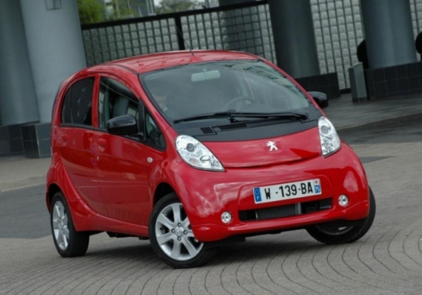 Peugeot Ion