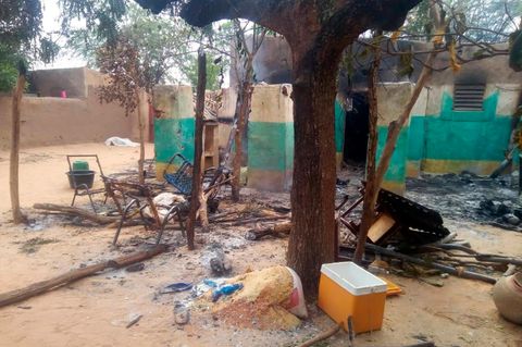 In einem Dort in Mali hat sich ein fürchterliches Massaker ereignet
