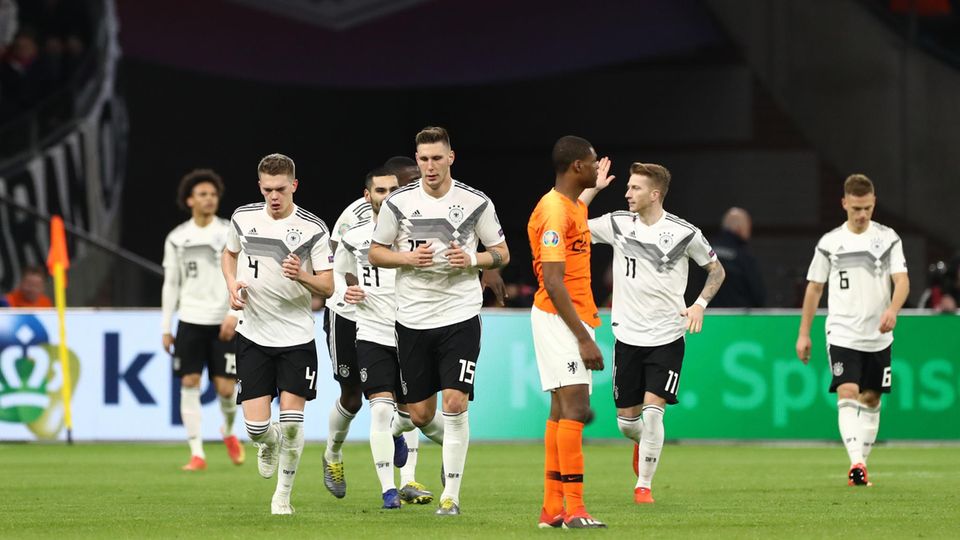 Läuft: Die DFB-Elf schlägt Holland durch ein Tor in der 90. Minute