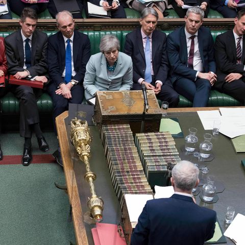 London: Britischer Labour-Parteichef Jeremy Corbyn spricht, nachdem Theresa May eine Erklärung zu Brexit abgegeben hat