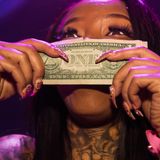 Secret Moneii, 28, ist eine Stripperin, die in ihrer ersten Woche in einem Club in Atlanta fast 20.000 Dollar verdient hat. Damit änderte sich das Leben der alleinerziehenden Mutter radikal. 