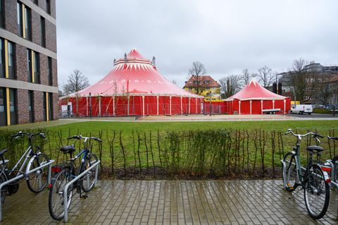 Zirkuszelt Braunschweig Universität