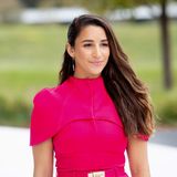 Olympiateilnehmerin und Turnerin Ali Raisman spielt für Apple in einer Serie über Immigranten mit.