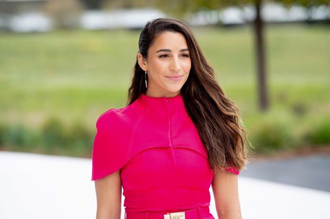 Olympiateilnehmerin und Turnerin Ali Raisman spielt für Apple in einer Serie über Immigranten mit.