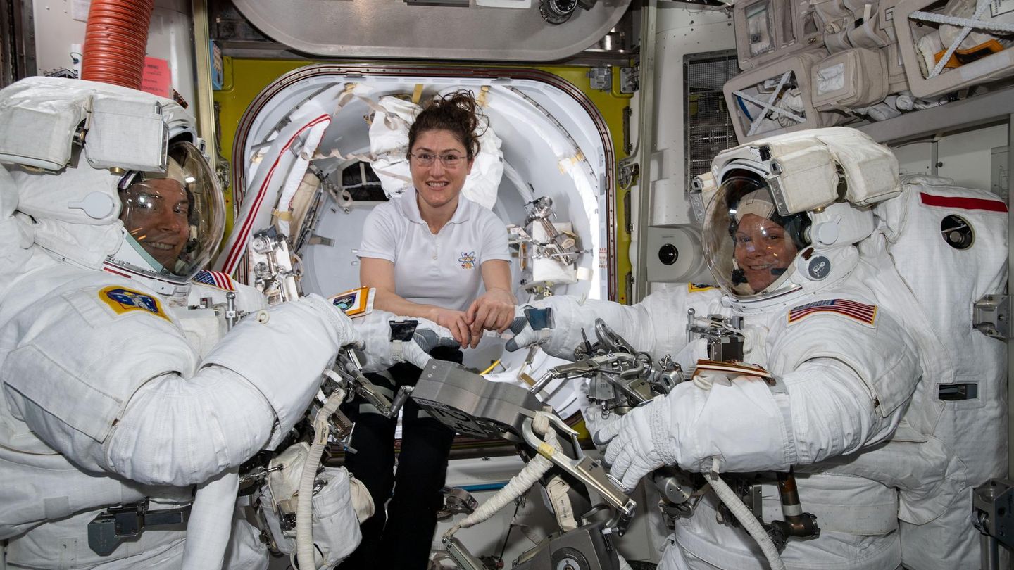 ISS Raumanzug Christina Koch