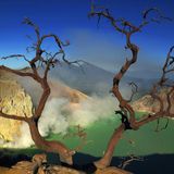 Reise: Krater des Vulkans Ijen