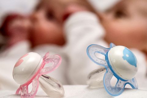 Bei der zweiten Geburt der Dame in Bangladesh kamen Zwillinge, ein Junge und ein Mädchen, auf die Welt (Symbolbild)