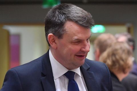 Tor Mikkel Wara