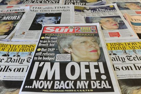 Theresa May - Zeitungen zu ihrem Rücktrittsangebot und den Brexit-Deal