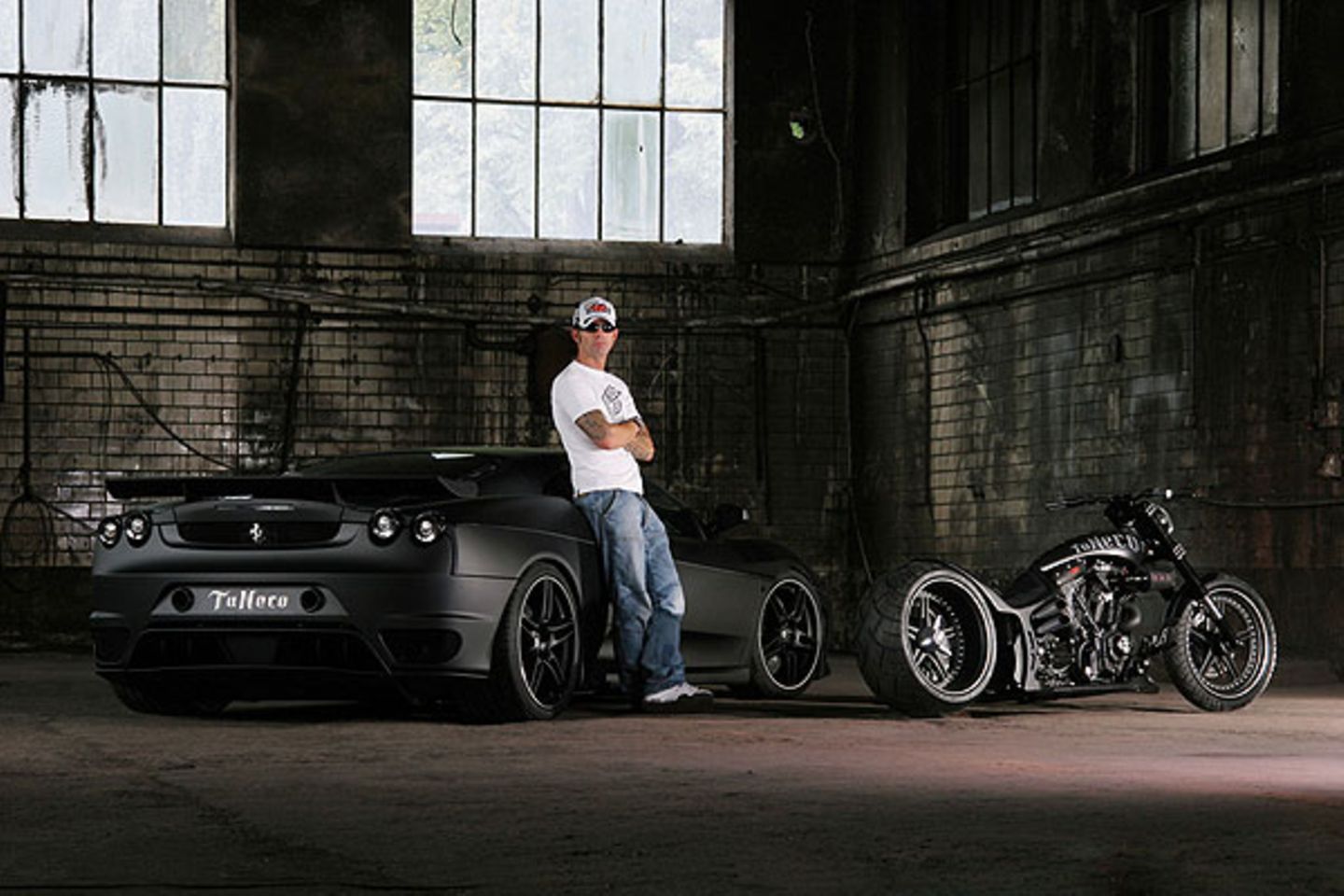 Showcar und Showbike wurden von einem Superreichen vom Stand weg gekauft. Walz sagt: "Ich hasse die ganze Reichenkacke"