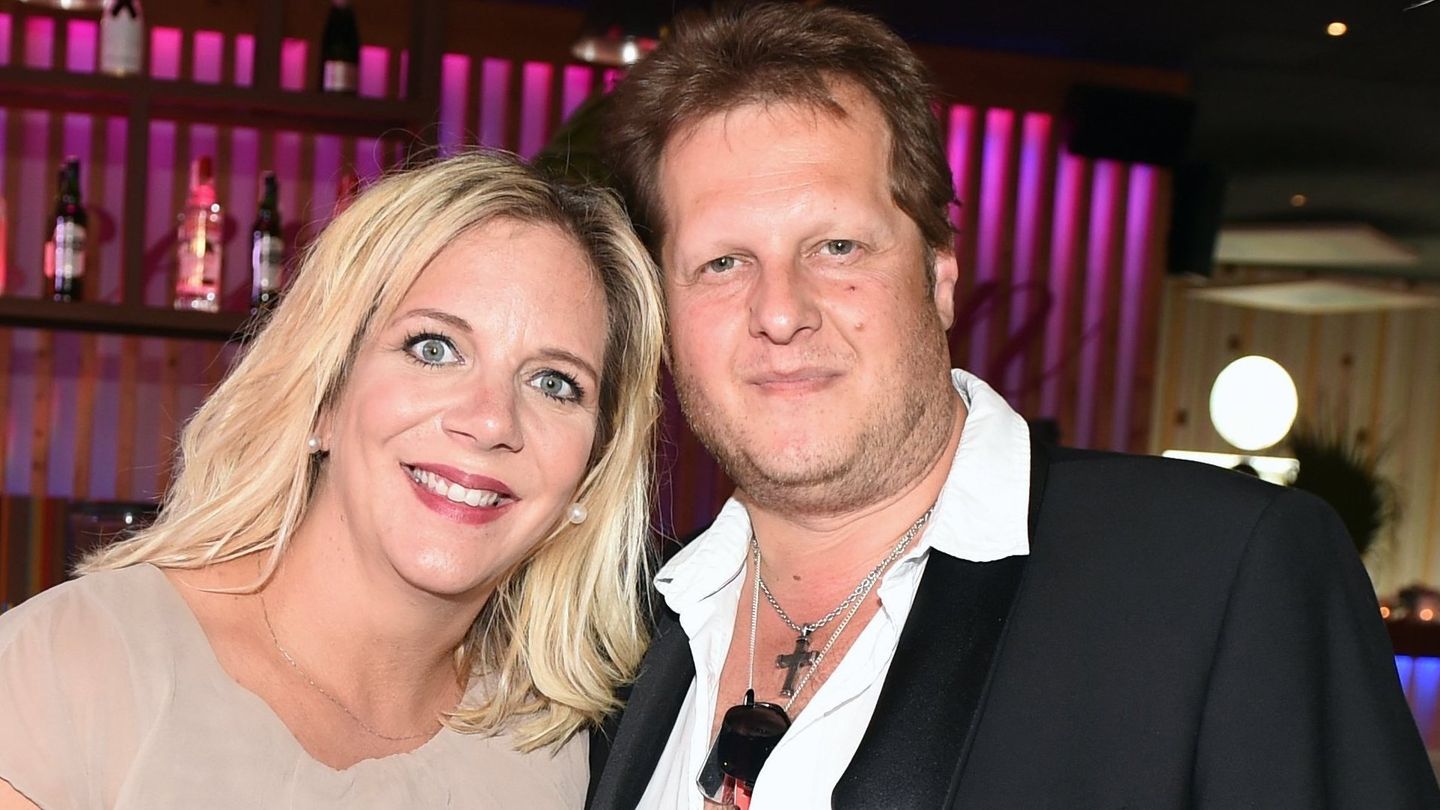 Daniela Büchner hat Stress bei der Eröffnung der Faneteria | STERN.de