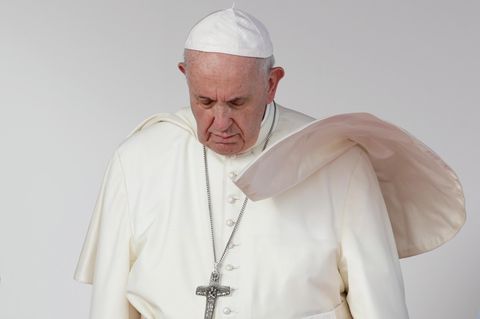 Im Kampf gegen Gewalt und sexuellen Missbrauch in der katholischen Kirche hat Papst Franziskus ein Gesetz für den Vatikanstaat erlassen