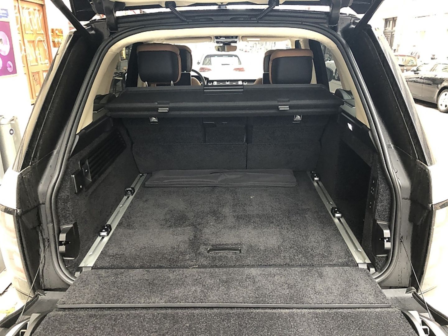 Range Rover SD V6 Autobiography - viel Laderaum