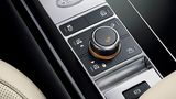 Range Rover SD V6 Autobiography - aufgeräumter Mitteltunnel