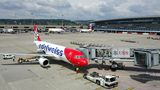 Platz 10: Zürich (ZRH), Schweiz  Der Züricher Flughafen mit 31 Millionen Passagieren im vergangenen Jahr gehört seit langem zu den Top-Flughäfen der Welt. Das Drehkreuz der Swiss hat gleichzeitig den Skytrax Award für "World's Best Airport Security" gewonnen.