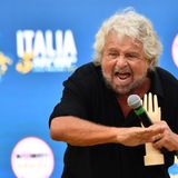 Beppe Grillo auf einer Wahlkampfveranstaltung