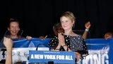 Cynthia Nixon auf einer Wahlkampfveranstaltung