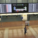 Platz 2: Tokio Haneda (HND), Japan  Der im Vergleich zu Narita näher am Zentrum von Tokio gelegene Airport Haneda gilt laut der jüngsten Skytrax-Umfrage als sauberster und "World's Best Domestic Airport". Immer mehr Airlines fliegen aus Europa nonstop nach Haneda. Die meisten Frequenzen bietet All Nippon Airways, unter anderem nonstop von Frankfurt und München.