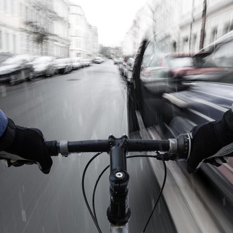 Radfahrern schützt die Umwelt - ist aber nicht ungefährlich.