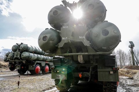Russland S-400 im Baltikum sperren den Luftraum über den baltischen Staaten.