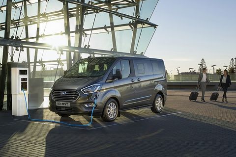 Die elektrischen Antriebsstränge finden auch den Weg in die Nutzfahrzeugsparte: hier der Ford Tourneo Custom