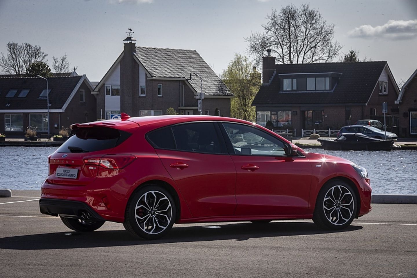 Den Ford Focus wird es mit Mild Hybrid Modul geben