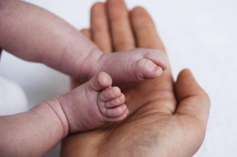 Baby und Vater