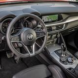Der Innenraum des Alfa Romeo Stelvio 2.2 Diesel Q4