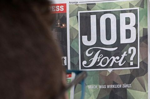 "Respektlos": Kritik an Bundeswehr-Anzeige zu Stellenabbau bei Ford