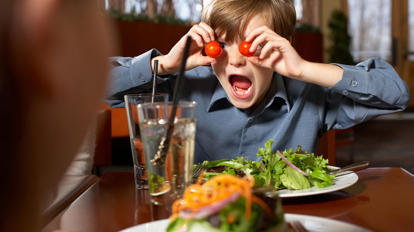 Kinder im Restaurant