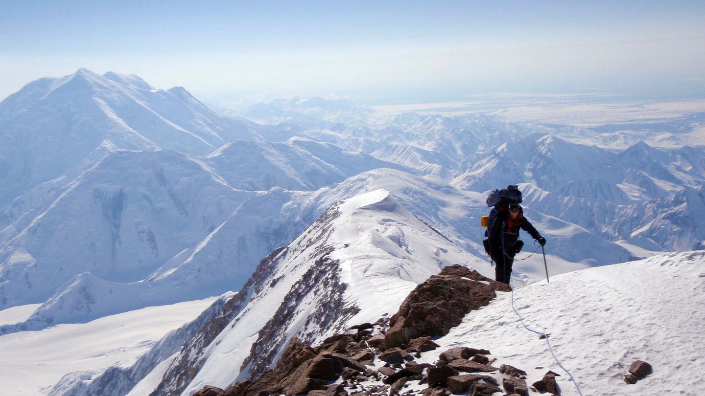 Bergsteiger am Mount Denali - früher bekannt als Mount McKinley