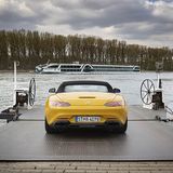 Über Wasser fahren kann der Mercedes AMG GT S Roadster noch nicht