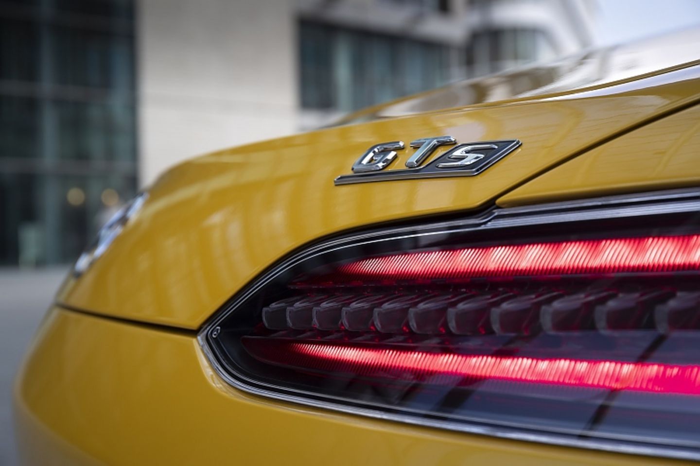 Der Mercedes AMG GT S Roadster ist definitiv kein Muster an Übersichtlichkeit