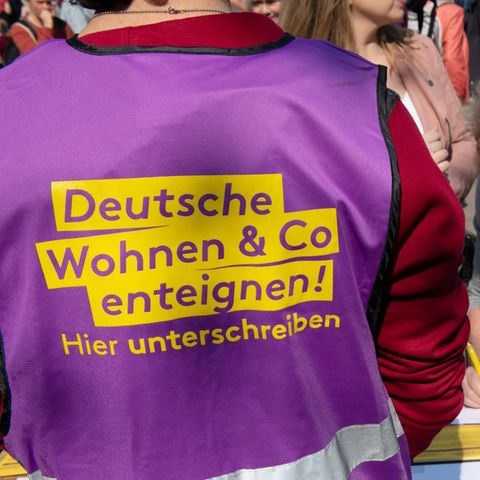 Unterschriftensammlung für Enteignungen