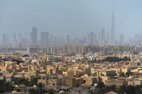 In Dubai drohen für beleidigende Kommentare im Netz Haftstrafen 