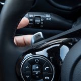 Mit der linken Wippe erhöht man die Stärke der Rekuperation