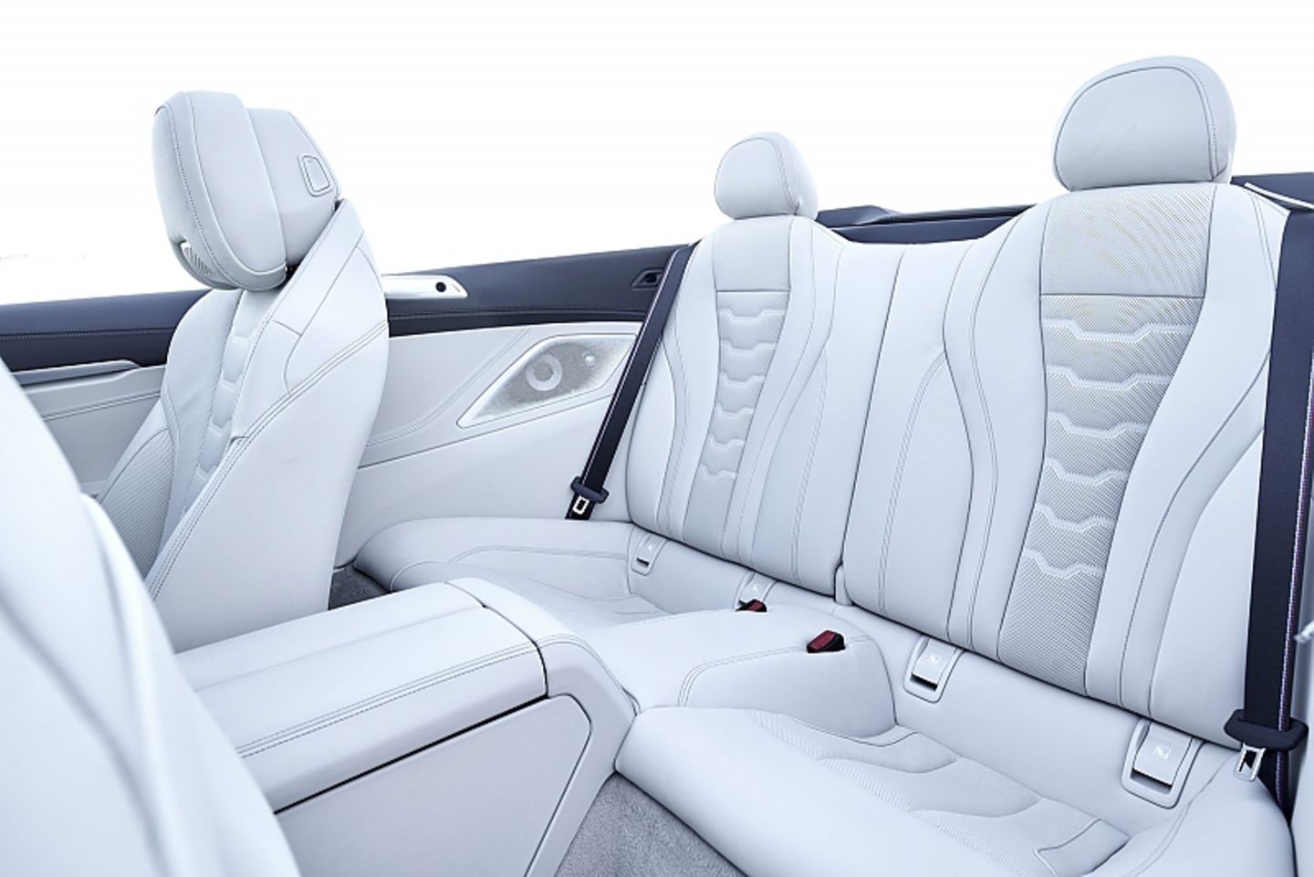 BMW M 850i Cabrio xDrive - nur wenig Platz im Fond