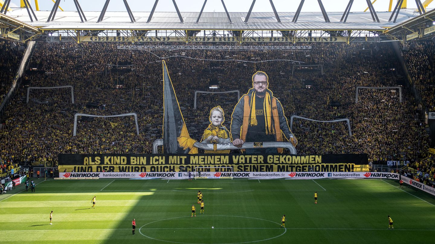 Choreo Dortmund-Fans