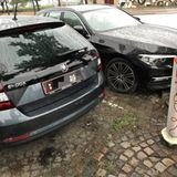 Grund zur Klage bei Elektromobilisten: zugeparkte Ladesäulen