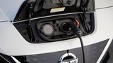 Die Fahrer von Elektroautos fordern vor allem eine dichte Lade-Infrastruktur