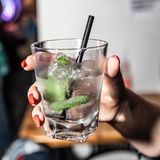 Die Drinks hier tun ein bisschen so, als seien sie Cocktails. Schmeckt hervorragend!