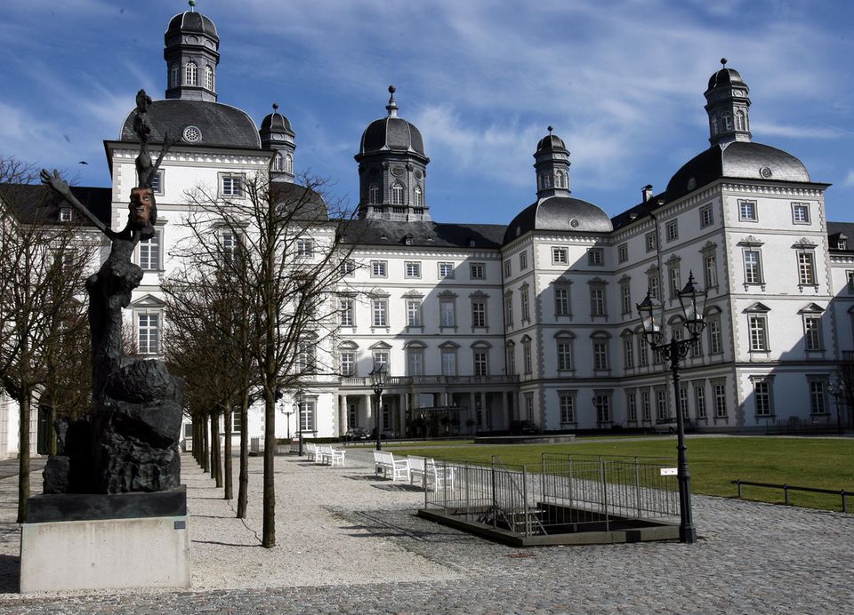 Grand Hotel Schloss Bensberg Grand Hotel Schloss Bensberg
