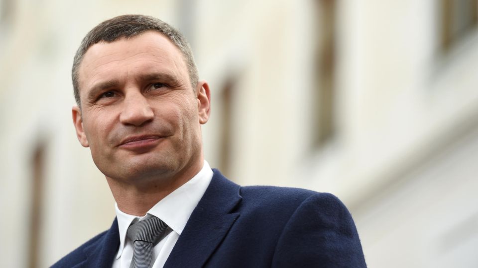 Vitali Klitschko berichtet über sein Leben als Politiker und Bürgermeister von Kiew