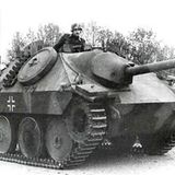 Beim Hetzer konnte auf die klassische Mündungsbremse der Kanone verzichtet werden.